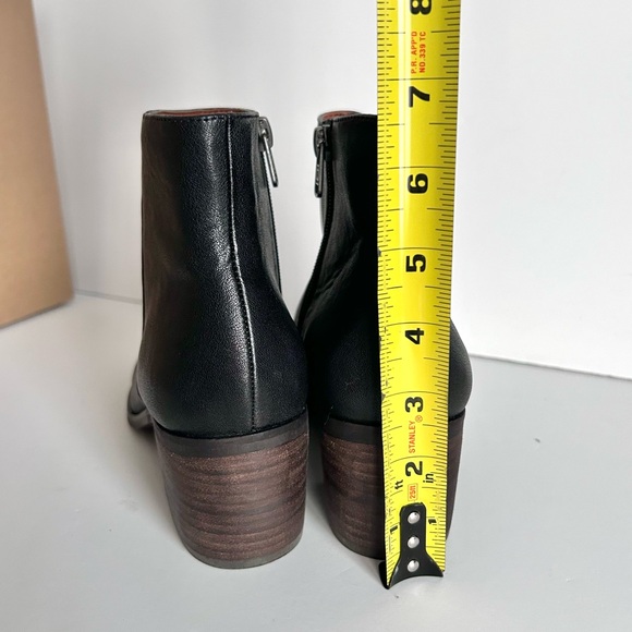 NEW IN BOX Lucky Brand Mazzee Black Ankle Boots. Black. Size: 7 - Picture 9 of 15